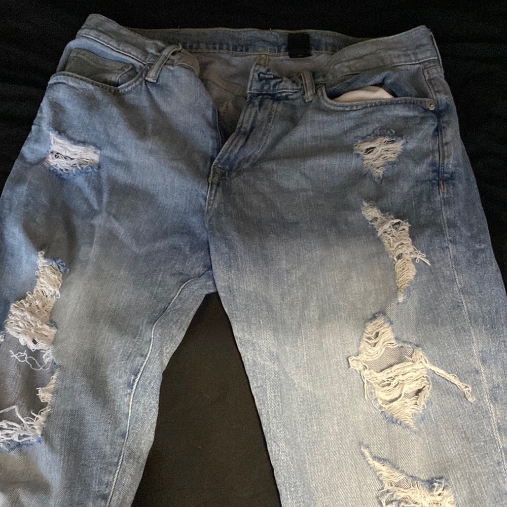 Ripped Jeans
